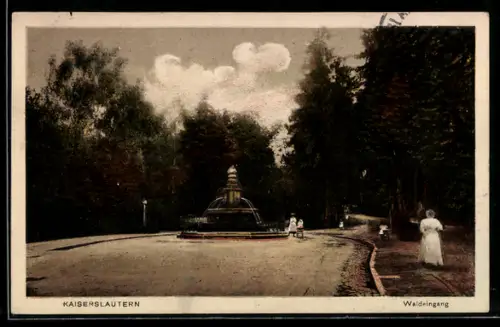 AK Kaiserslautern, Waldeingang mit Brunnen