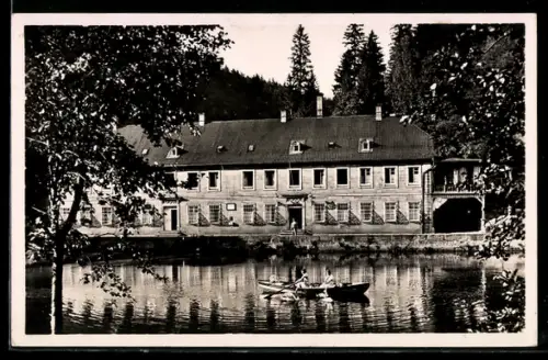 AK Trippstadt, Erholungsheim Herrenhaus im Karlsttal, Teich mit Ruderbooten