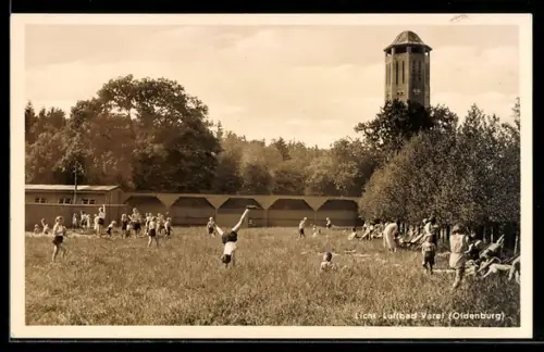 AK Varel /Oldenburg, Licht-Luftbad, Wasserturm, Badegäste