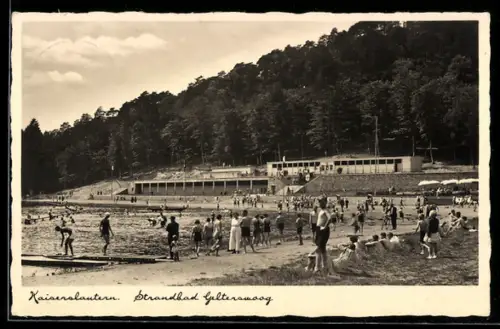 AK Kaiserslautern, Strandbad Gelterswoog mit Badegästen