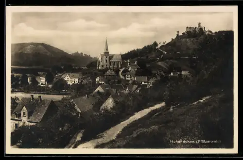 AK Hohenecken /Pfälzerwald, Ortsansicht mit Kirche und Burgruine