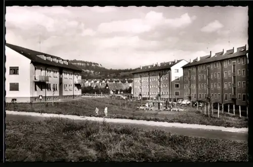 AK Kaiserslautern /Pfalz, Französische Siedlung, Wohnhäuser mit Anlage