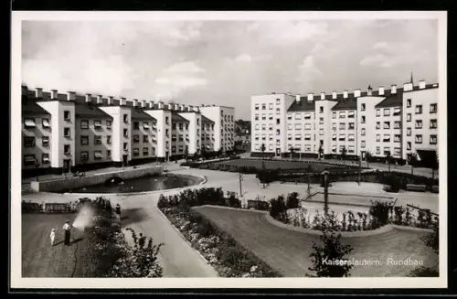 AK Kaiserslautern, Rundbau mit Hofanlagen