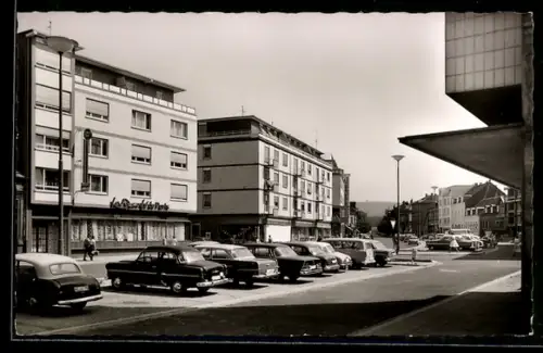 AK Kaiserslautern /Pfalz, Richard-Wagner-Strasse, Strassenansicht, Autos, Geschäftshaus