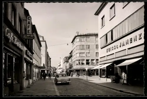 AK Kaiserslautern, Strassenpartie mit Cafe Burkard