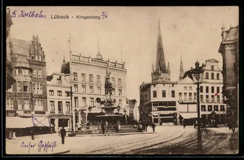 AK Lübeck, Strasse Klingenberg, Brunnen, Kirche