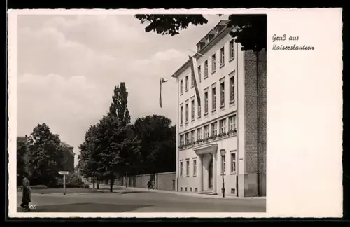 AK Kaiserslautern, Strassenansicht mit Verwaltungsgebäude