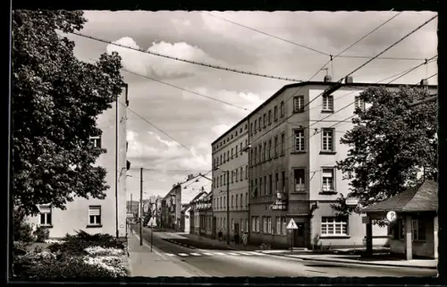 AK Kaiserslautern /Pfalz, Pariser Strasse, Strassenansicht mit Restaurant Gut-Heim