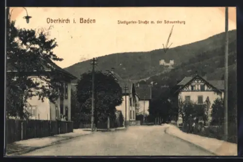 AK Oberkirch i. Baden, Stadtgarten-Strasse mit der Schauenburg