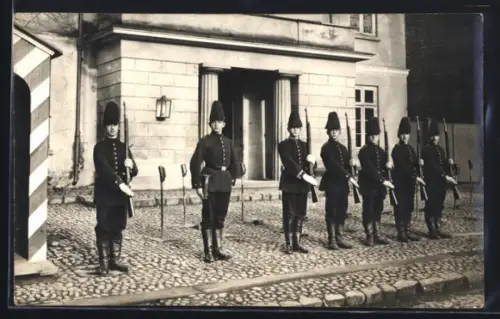 AK Ratzeburg, Wache am Schloss bei Nacht