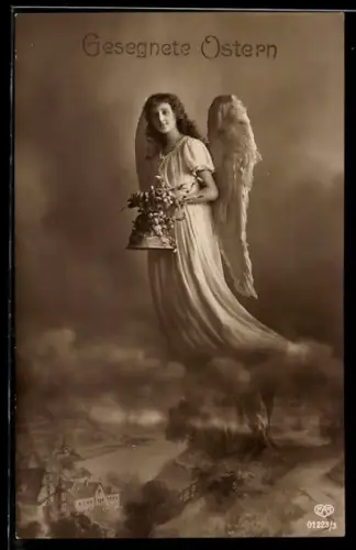 AK Osterengel mit Glocke schwebt durch die Wolken