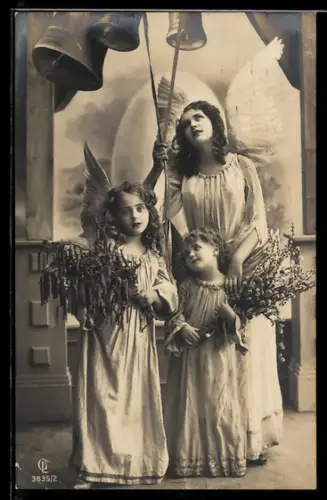 AK Osterengel läuten Glocken in der Kirche