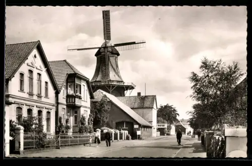 AK Varel /Oldb., Mühlenstrasse, Windmühle