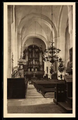 AK Lübeck, Dom, Hauptschiff mit Blick auf die Orgel
