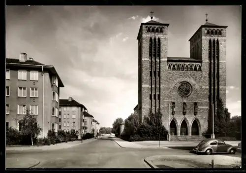 AK Kaiserslautern /Pfalz, Ecke Tannen-Fischer-Strasse und Kirche Maria Schutz
