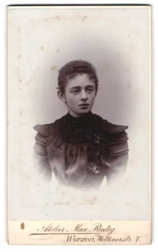 Fotografie Max Radig, Wurzen, Wettinerstr. 7, Porträt einer jungen Frau