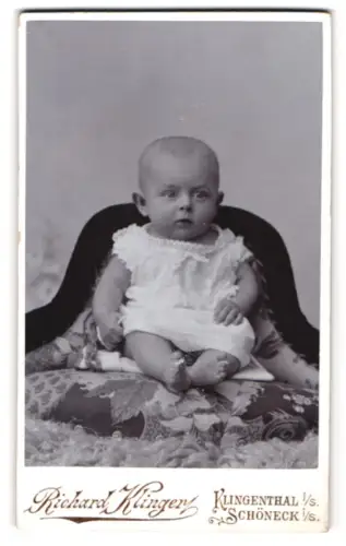 Fotografie Richard Klinger, Klingenthal i. S., Porträt eines Kleinkindes