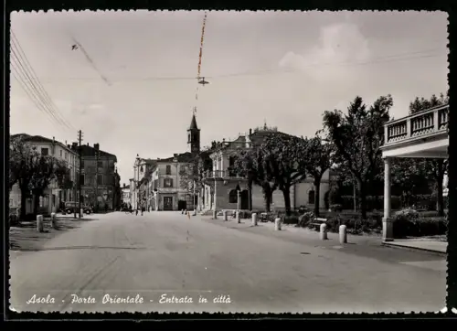 AK Asola, Porta Orientale, Entrada in città