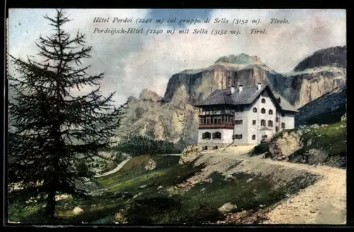 AK Pordoijoch, Pordoijoch-Hotel mit Sella