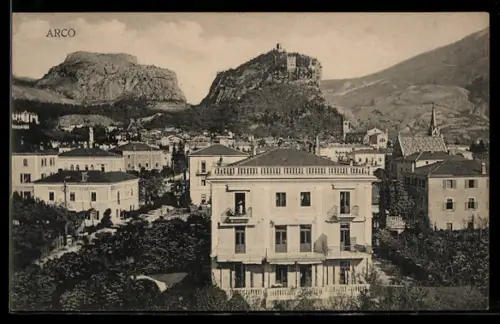 AK Arco, Vista generale