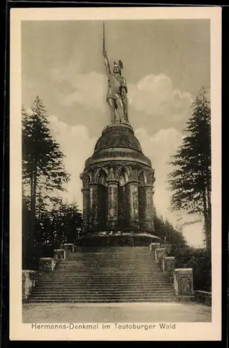 AK Detmold, Hermanns-Denkmal im Teutoburger Wald