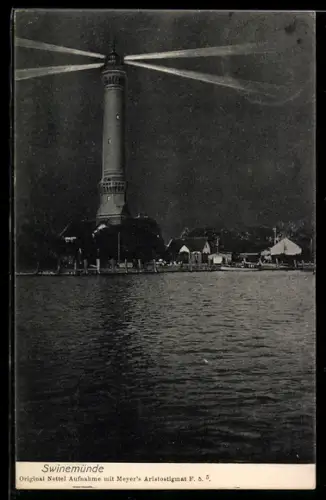 AK Swinemünde, Der Leuchtturm bei Nacht