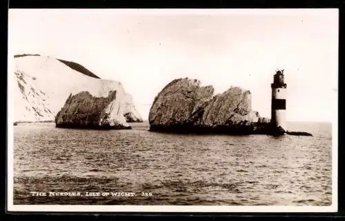 AK Isle Of Wight, The Needles and Lighthouse