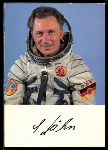 AK Erster Fliegerkosmonaut der DDR Sigmund Jähn im Raumanzug