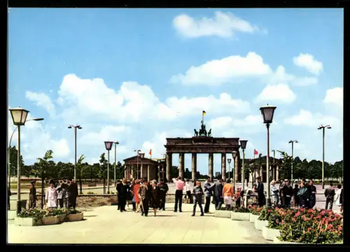 AK Berlin, Brandenburger Tor, Grenze zwischen Ost und West