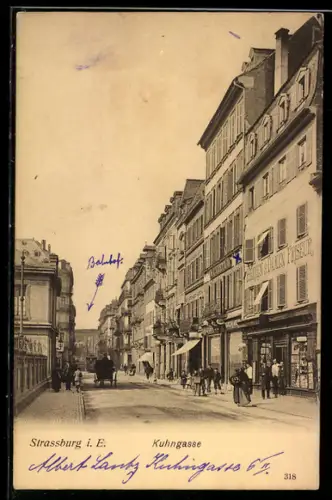 AK Strassburg i. E., Partie in der Kuhngasse mit Bahnhof in der Ferne