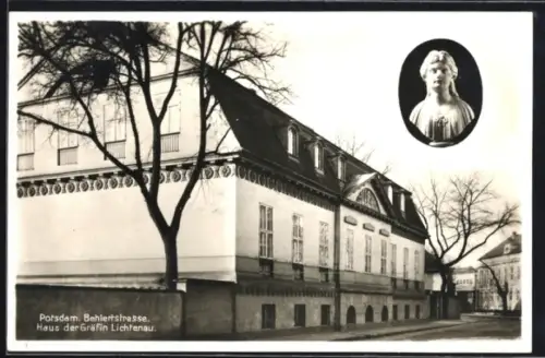 AK Potsdam, Partie in der Behlertstrasse mit Haus der Gräfin Lichtenau und Büste