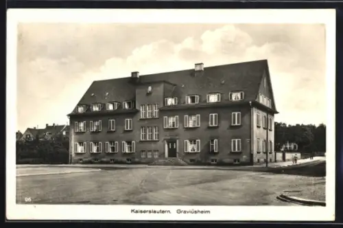 AK Kaiserslautern, Graviusheim mit Strassenpartie