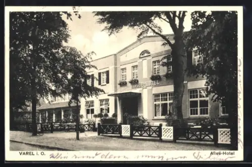 AK Varel i. O., Allee-Hotel, Blick zum Eingang
