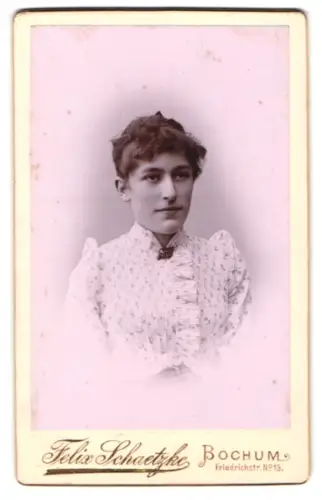Fotografie Felix Schaetzke, Bochum, Friedrichstr. 13, Portrait einer Frau