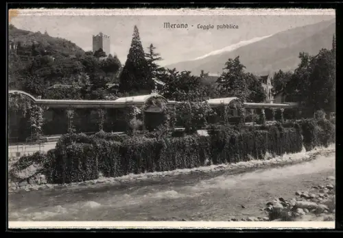 AK Merano, Loggia pubblica vom Flussufer aus
