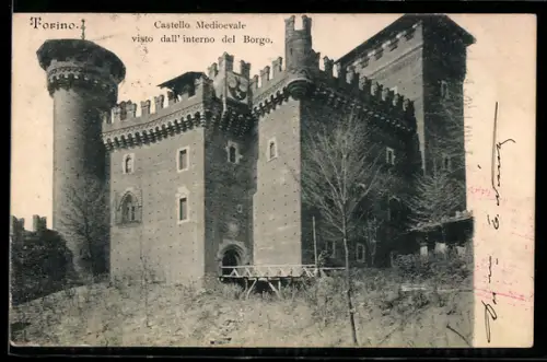 AK Torino, Castello Medioevale, visto dall` interno del Borgo