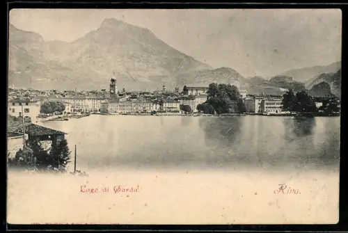 AK Riva del Garda, Ortspanorama mit Bergspitze