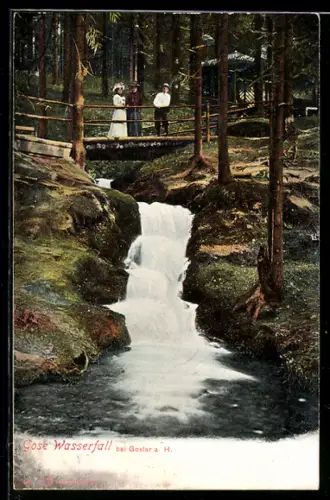AK Goslar a. H., Gose-Wasserfall mit Brücke u. Besuchern