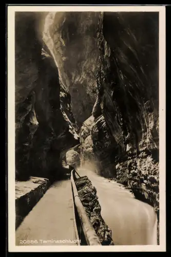 AK Taminaschlucht, Wasserfall
