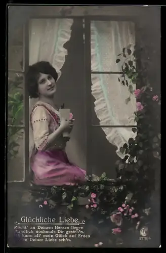 Foto-AK GL Co Nr. 3770/4: Junge Dame sitzt mit Brief am Fenster