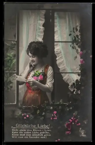 Foto-AK GL Co Nr. 3770/6: Dame liest einen Liebesbrief am Fenster
