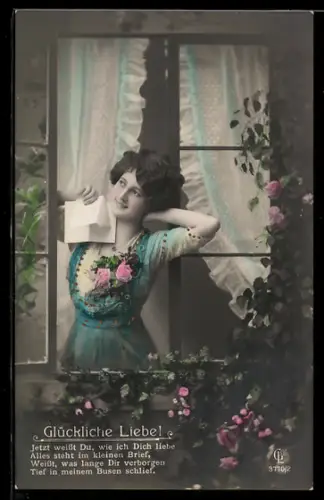 Foto-AK GL Co Nr. 3770/2: Junge Dame mit Liebesbrief am Fenster