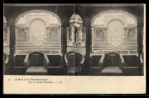 Stereo-AK A Bord d`un Transatlantique, Sur le Grand Escalier