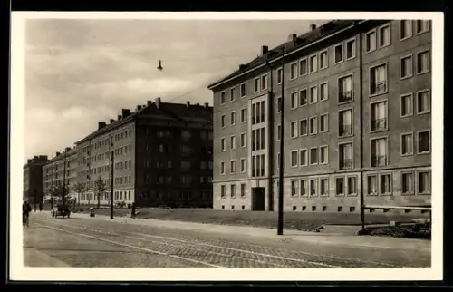 AK Dresden, Häuseransicht in der Grunauer Strasse