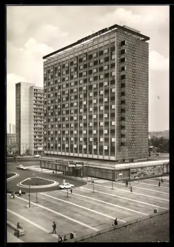 AK Dresden, Interhotel Newa