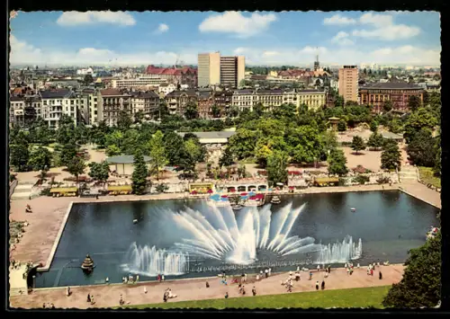 AK Hamburg, Panorama, Im Vordergrund Planten un Blumen mit Vasserorgel