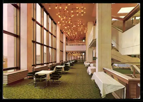 AK Berlin, Seitenfoyer im Palast der Republik