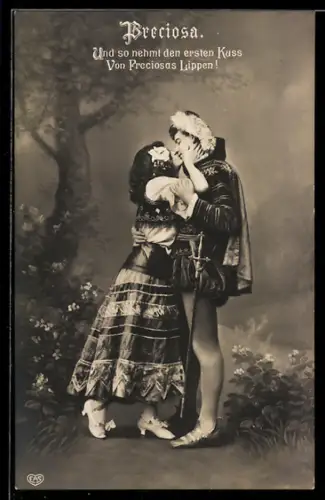 AK Schauspielerin küsst als Preciosa den Partner in der gleichnamigen Operette
