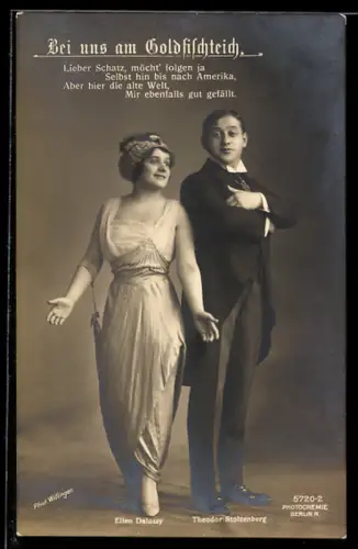 AK Schauspieler singen das Duett Bei uns am Goldfischteich, Operette