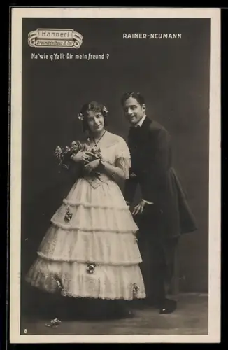 AK Operette Hannerl, Dreimädelhaus II. Teil, Reiner und Neumann in Bühnenkostümen